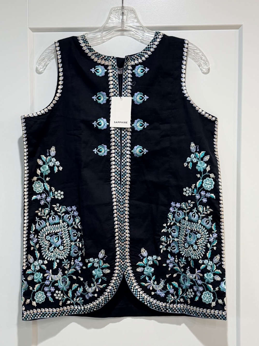 NWT Sapphire Embroidered Artisan VEST Top Women's Size S M one size NEW